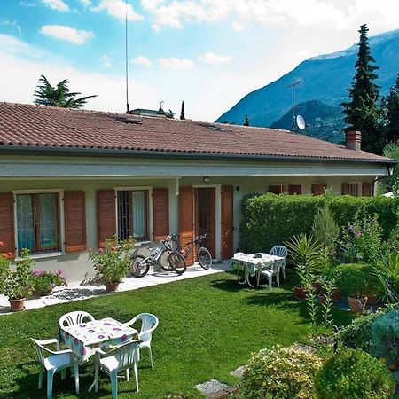 Casa Facchinetti Orange Apartment Malcesine Exterior photo