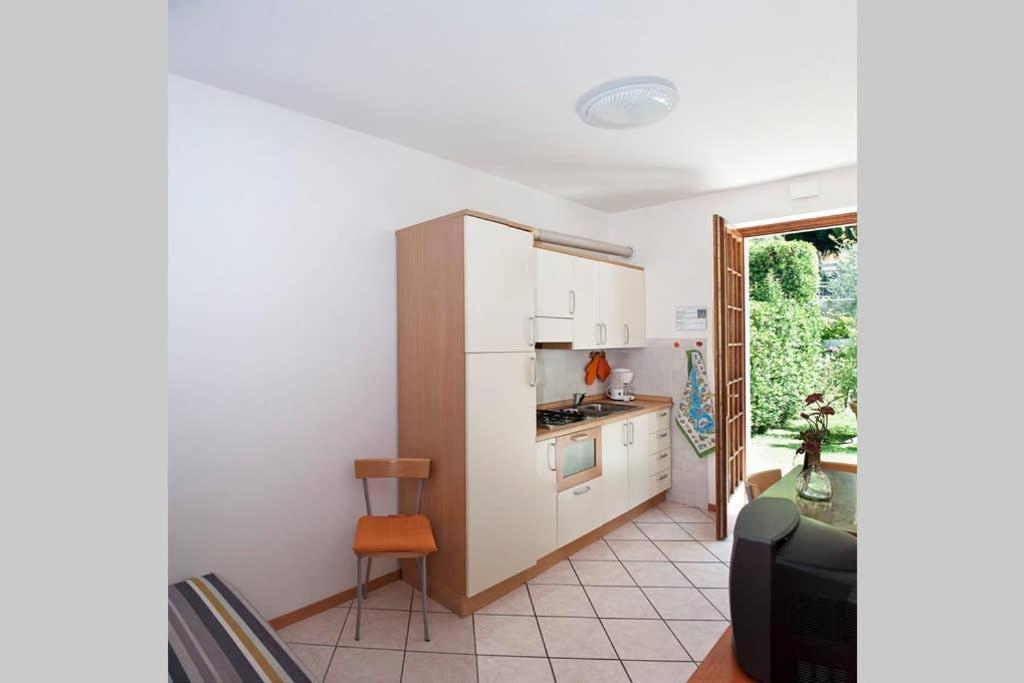 Casa Facchinetti Orange Apartment Malcesine Exterior photo